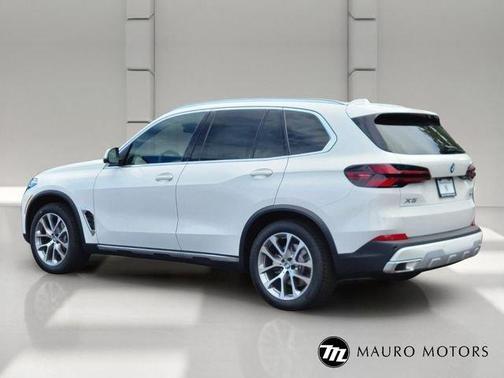 White 2026 BMW X5 xDrive40i