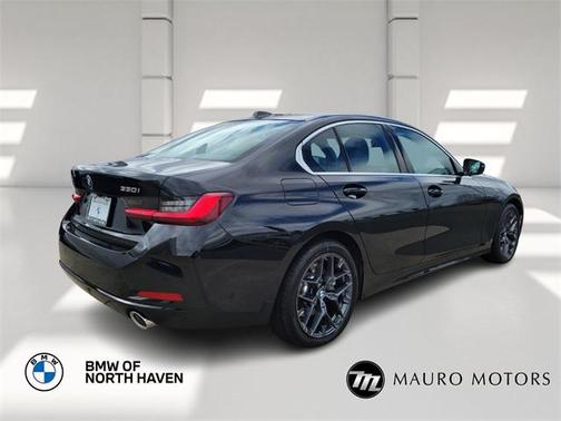 2025 BMW 330 i xDrive