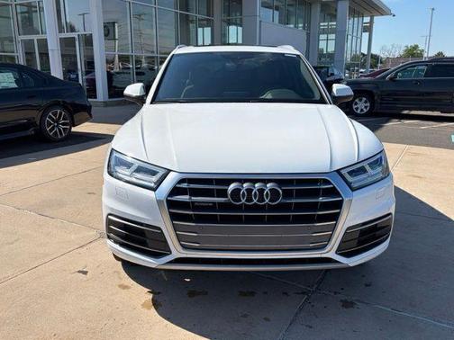 Ibis White 2018 Audi Q5 2.0T Premium Plus