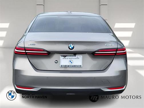 2024 BMW 540 i xDrive