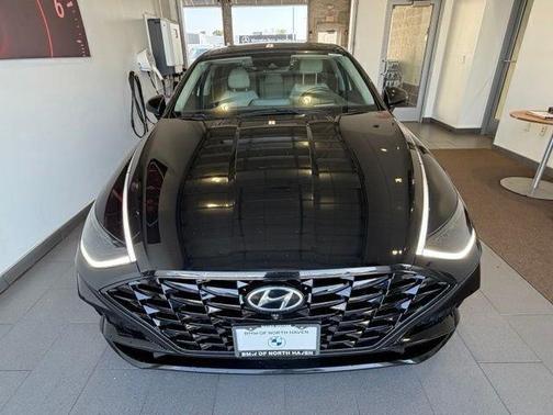 Black 2020 Hyundai SONATA Limited