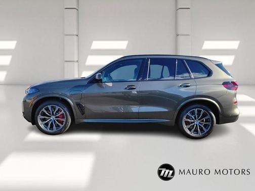 Green 2026 BMW X5 PHEV xDrive50e