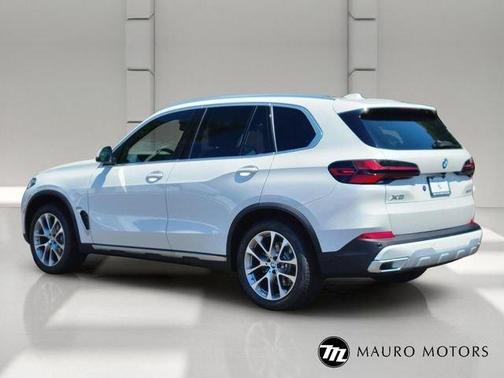 White 2026 BMW X5 xDrive40i