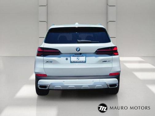 White 2026 BMW X5 xDrive40i