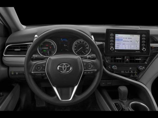 2023 Toyota Camry Hybrid XLE