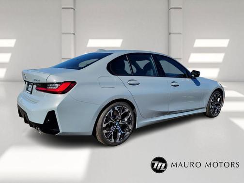 2025 BMW 330 i xDrive