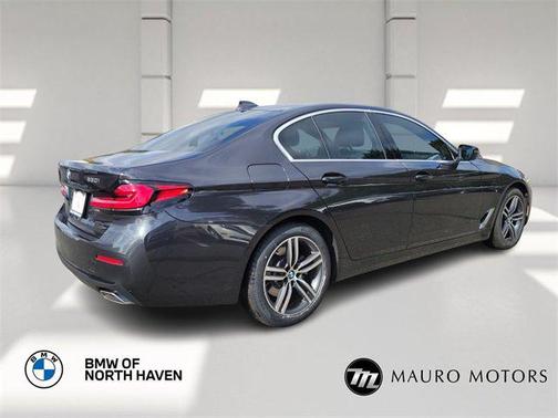 2022 BMW 530 i xDrive