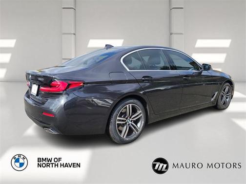 2022 BMW 530 i xDrive