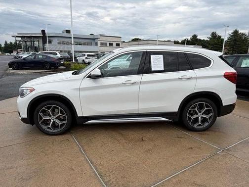 White 2019 BMW X1 xDrive28i