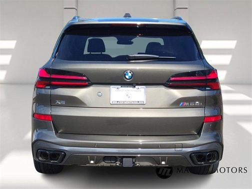 2026 BMW X5 M60i