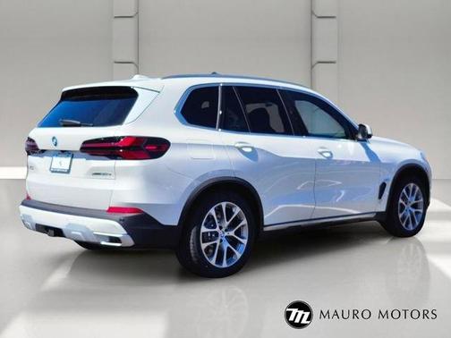 White 2026 BMW X5 PHEV xDrive50e