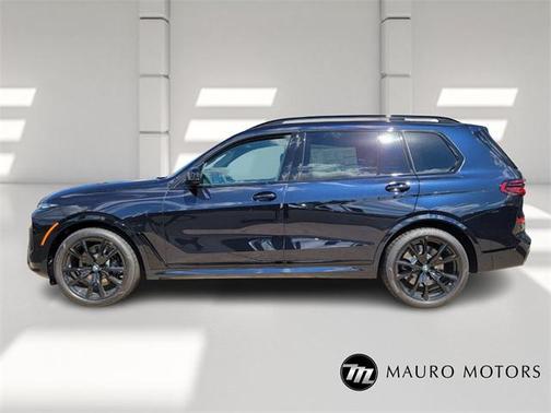 2026 BMW X7 M60i