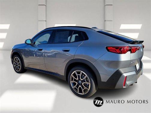 2025 BMW X2 xDrive28i