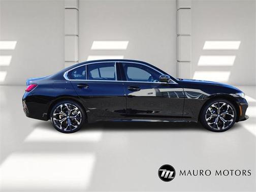 2025 BMW 330 i xDrive