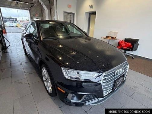Mythos Black Metallic 2019 Audi A4 2.0T Premium Plus
