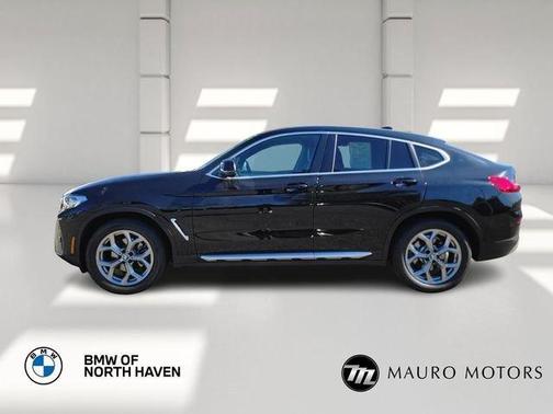 Black 2022 BMW X4 xDrive30i
