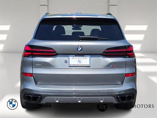 2024 BMW X5 M60i
