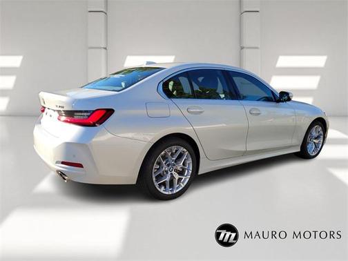 2025 BMW 330 i xDrive