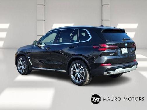 Black 2026 BMW X5 PHEV xDrive50e