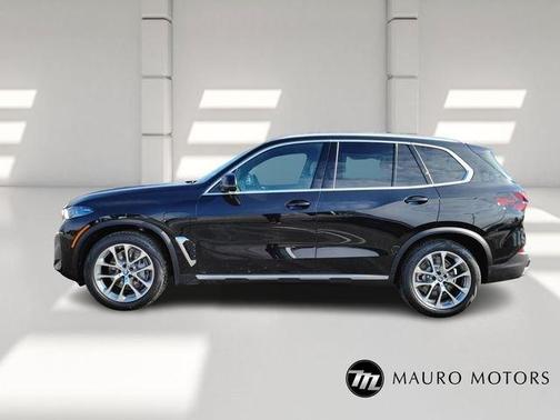 Black 2026 BMW X5 PHEV xDrive50e