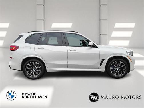 2023 BMW X5 M50i