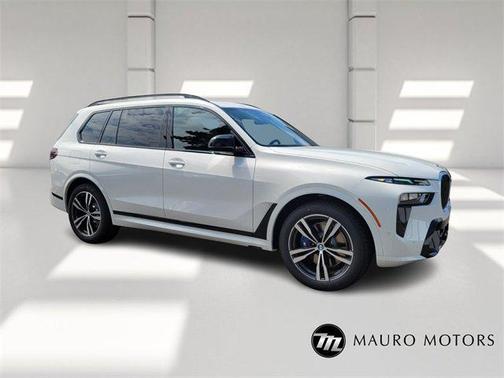 2026 BMW X7 M60i