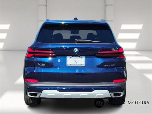2025 BMW X5 xDrive40i