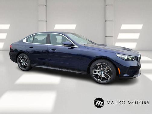 2026 BMW 530 i xDrive