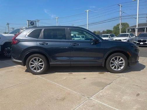 White 2023 Honda CR-V EX-L