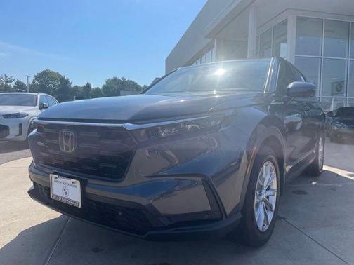 White 2023 Honda CR-V EX-L