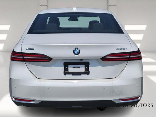 2026 BMW 530 i xDrive