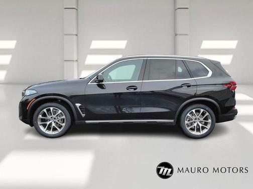 Black 2026 BMW X5 xDrive40i
