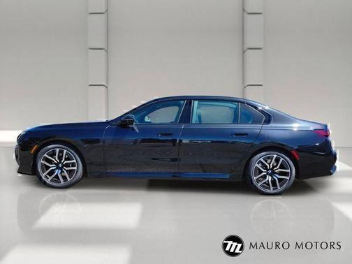 Black 2026 BMW 760 760i xDrive