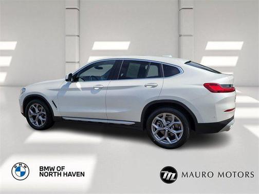 2024 BMW X4 xDrive30i