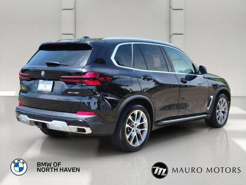 Black 2024 BMW X5 xDrive40i