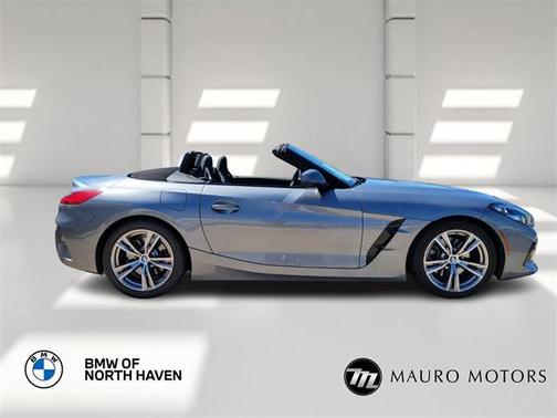2025 BMW Z4 sDrive30i