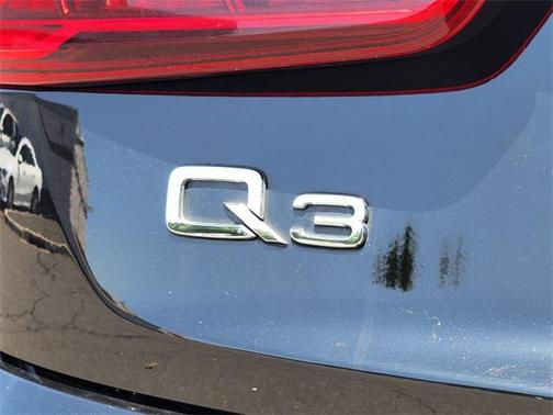 2016 Audi Q3 2.0T Premium Plus