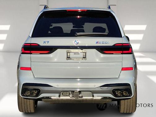 2026 BMW X7 M60i