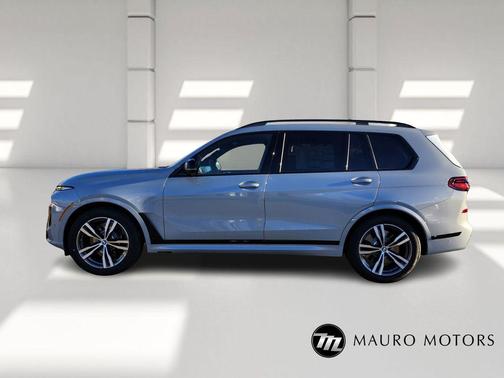 2026 BMW X7 M60i