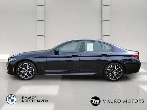 Black 2022 BMW 540 i xDrive