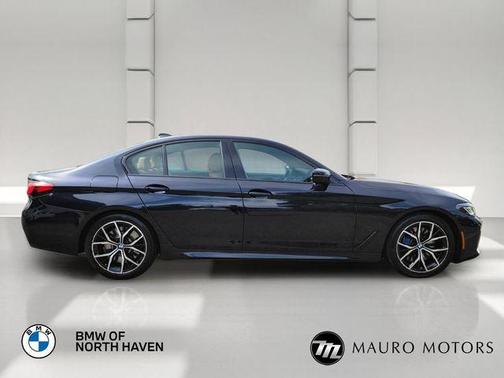 Black 2022 BMW 540 i xDrive