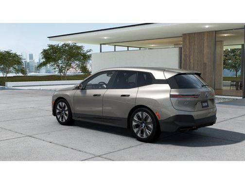 2025 BMW iX xDrive50