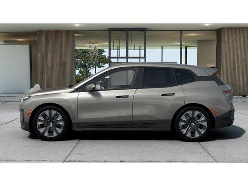 2025 BMW iX xDrive50