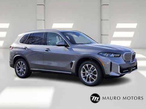 Gray 2026 BMW X5 xDrive40i