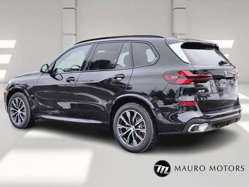 Black 2026 BMW X5 xDrive40i