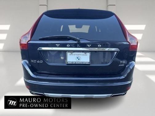 2017 Volvo XC60 T5 Inscription