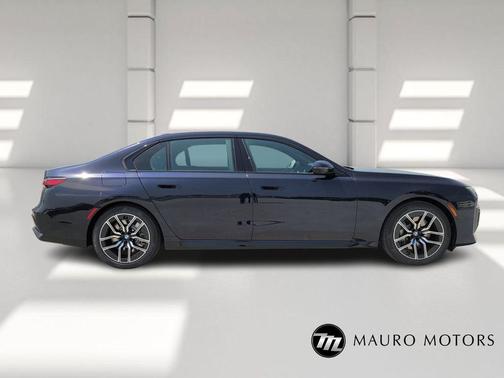 2025 BMW 760 i xDrive