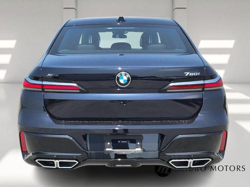 2025 BMW 760 i xDrive