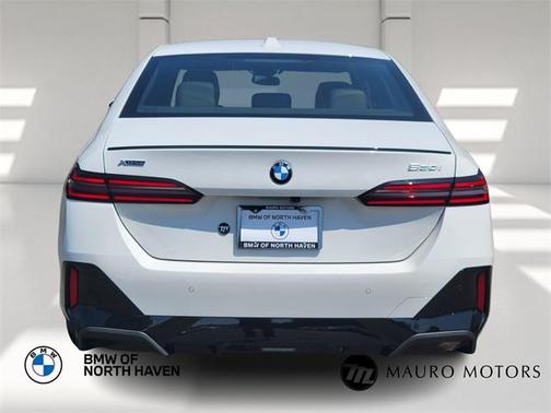 2024 BMW 530 i xDrive