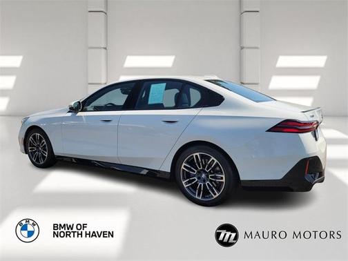 2024 BMW 530 i xDrive